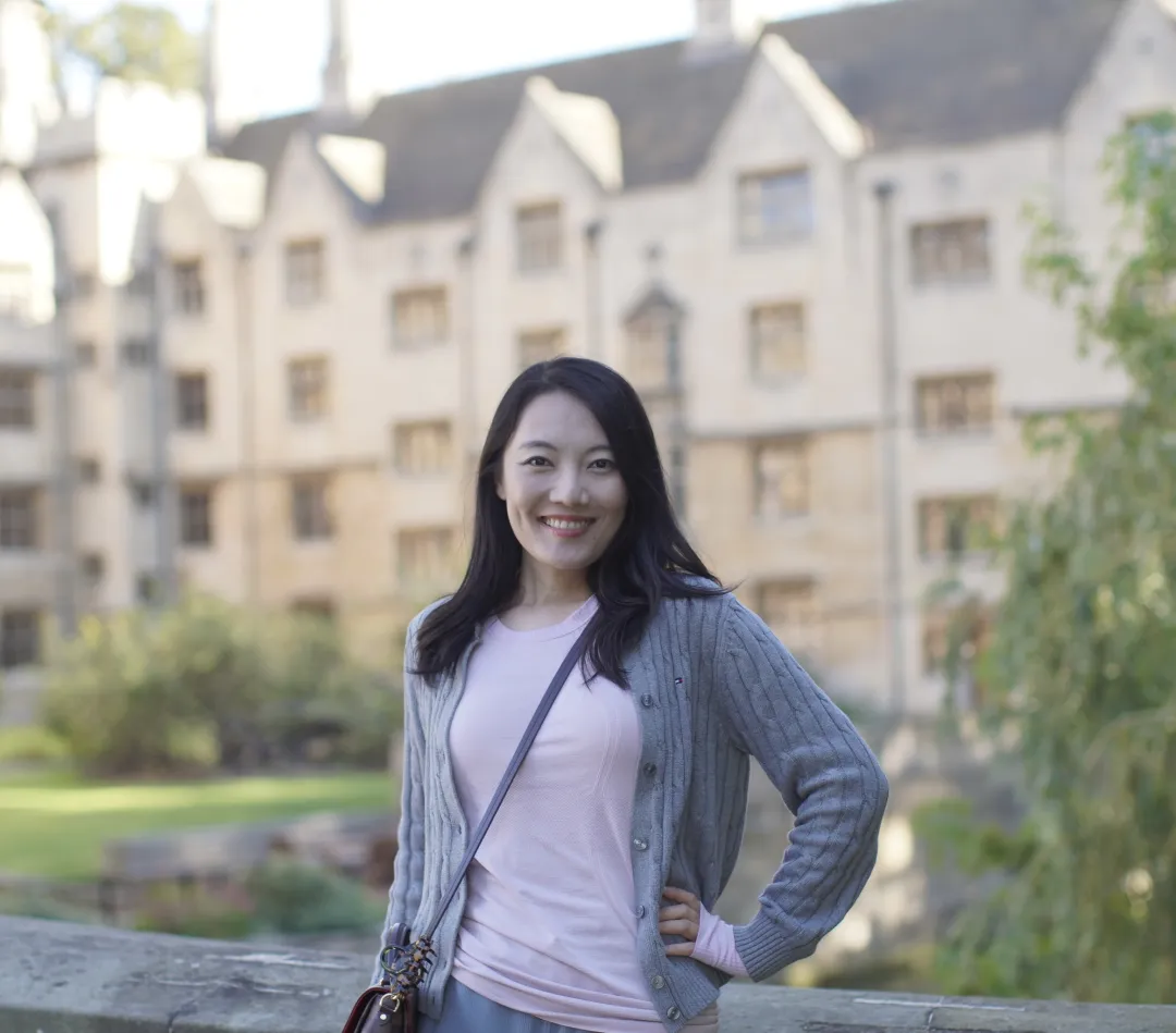 Seattle Chinese Radio Host Ashley